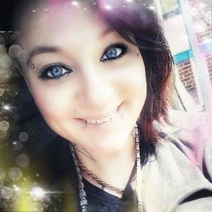 Meet your Posher, Cynthia